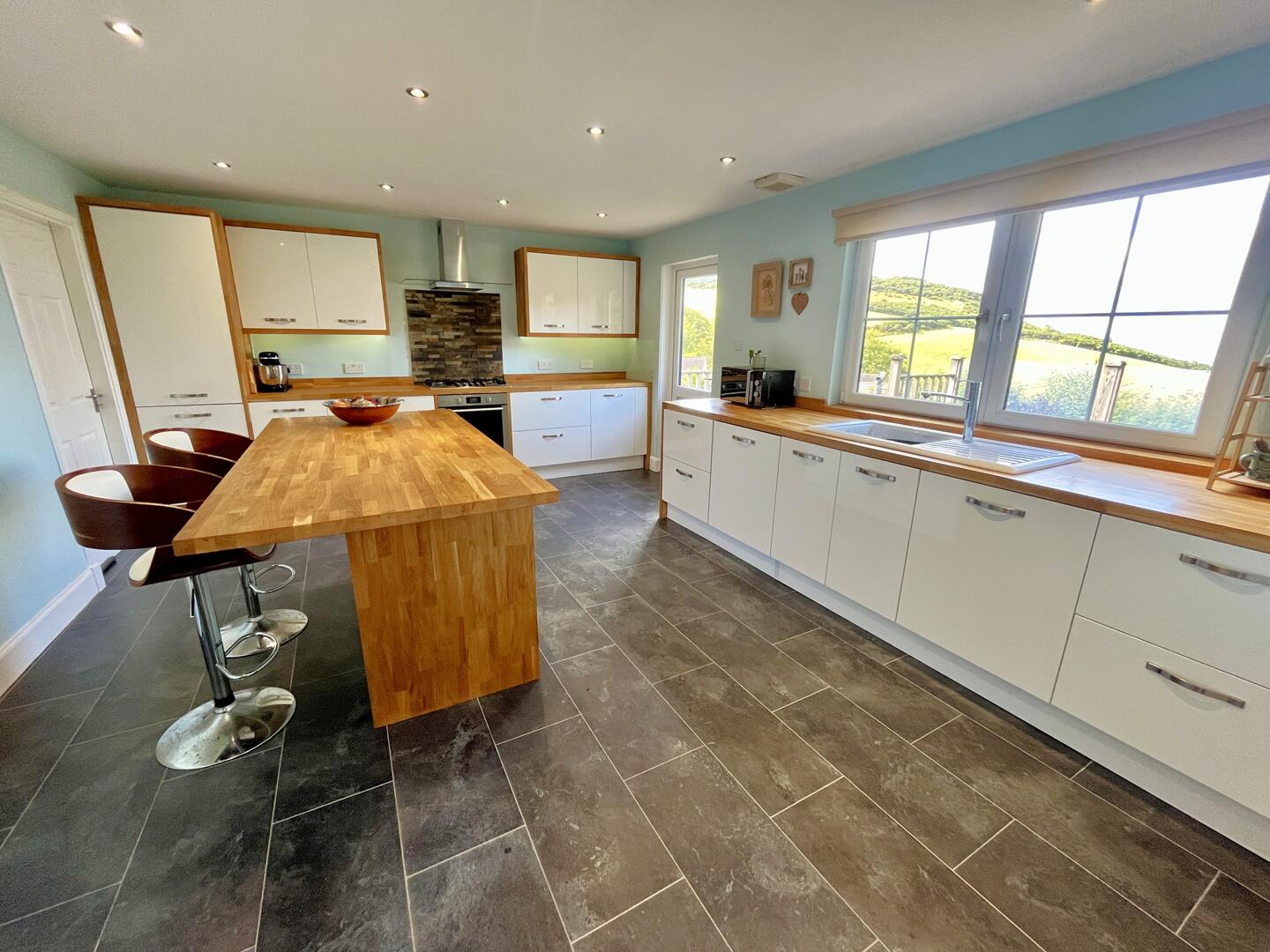 Ardrossan High Road, West Kilbride